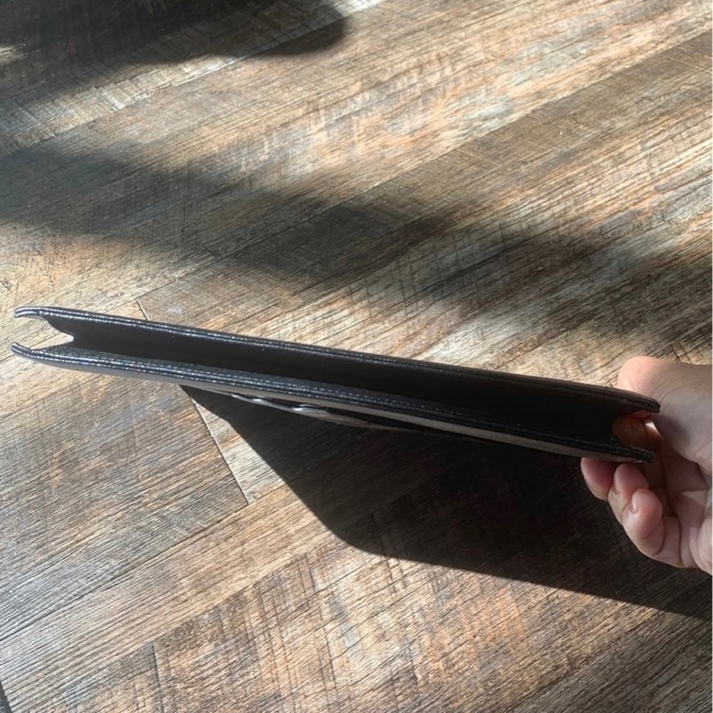YSL VINTAGE CLUTCH - Picture 4 of 7